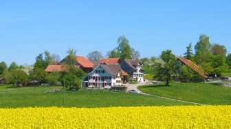 Bed & Breakfast Entetswil Bed & Breakfast Entetswil