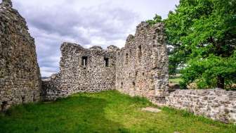 Helfenberg ruins