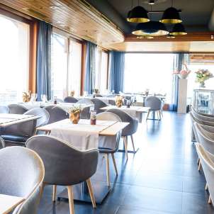 Ship, seaside hotel