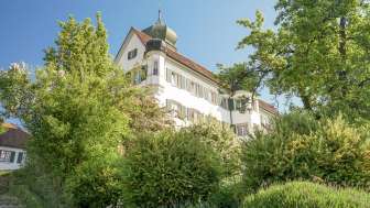 Schloss Herdern Farm Store