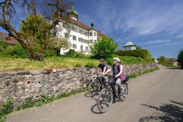 e-bike, e-bike tour, cycling